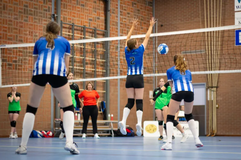 Trainingseinheit bei Blauw Wit Oldebroek
